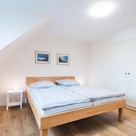 Hmuschelsucher, Dünenstraße 44, App 2 Apartment *